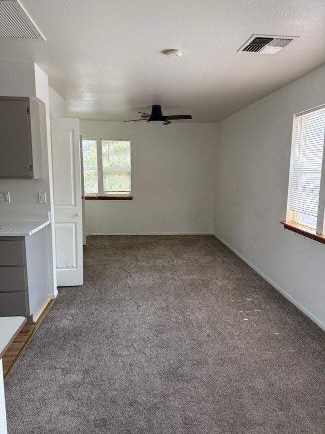 Building Photo - 611 Elko Ave Unit C