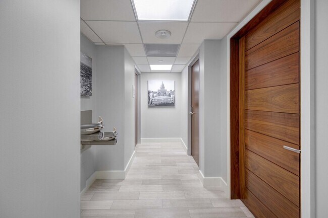 Photo - 200 Congress-ID660.2 Unit ID660.2