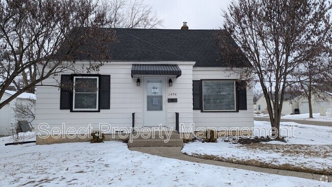 Building Photo - 1404 Margaret Ave Rental