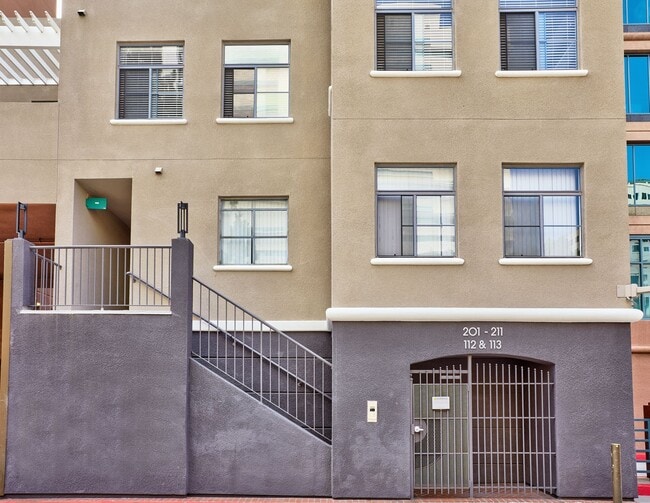 Building Photo - Koll Center Rental