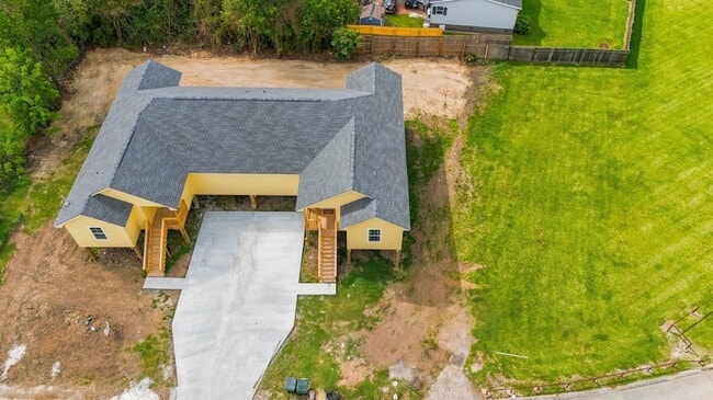 Photo - 1406 Bonvillain St