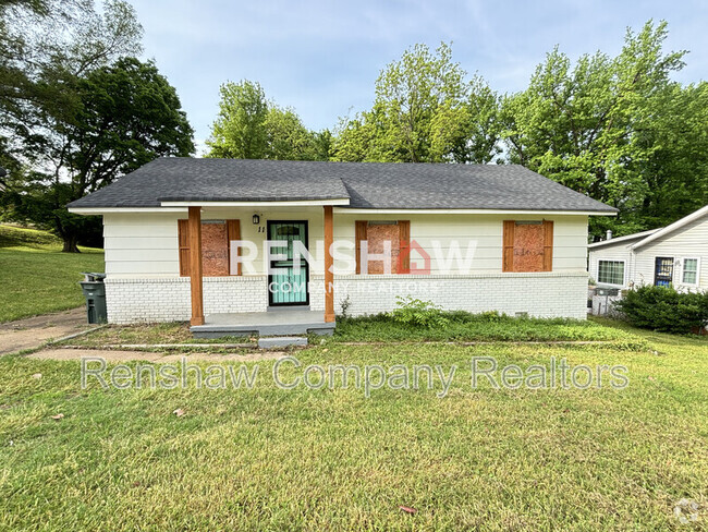 Building Photo - 11 W Rollins Rd Rental