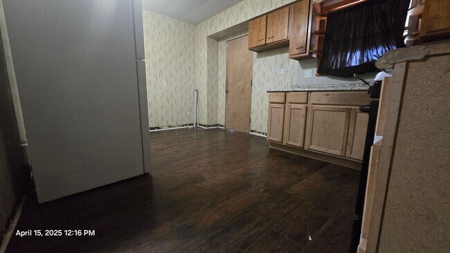 Photo - 1007 Wool St