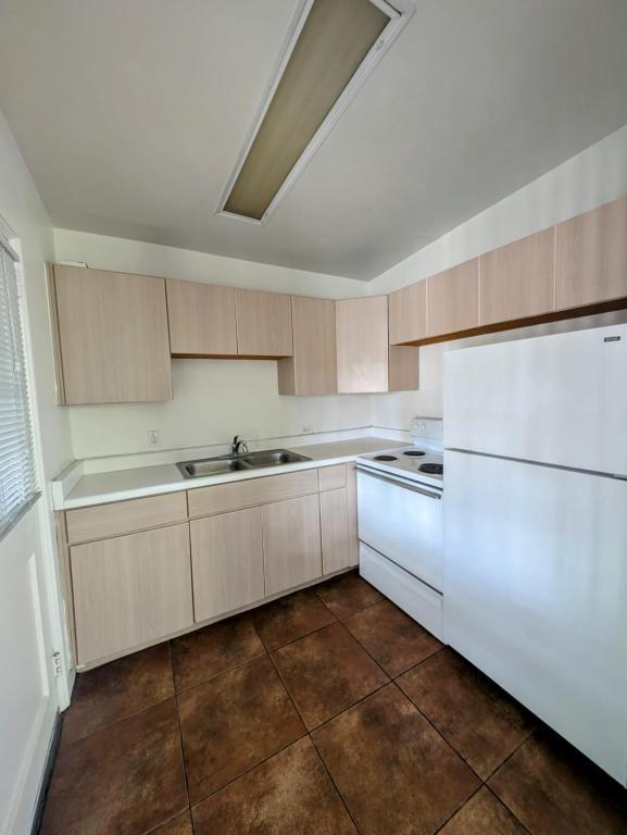 Photo - 1202-1208 N Howard Blvd