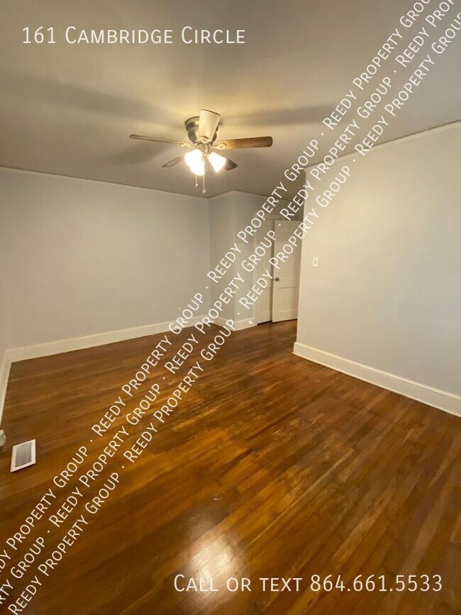 updated one bed/one bath duplex available Apartment Spartanburg