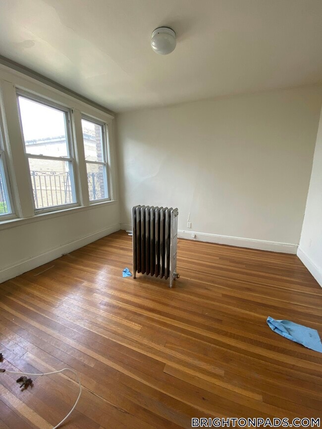 Building Photo - 1634 Commonwealth Ave Unit 22