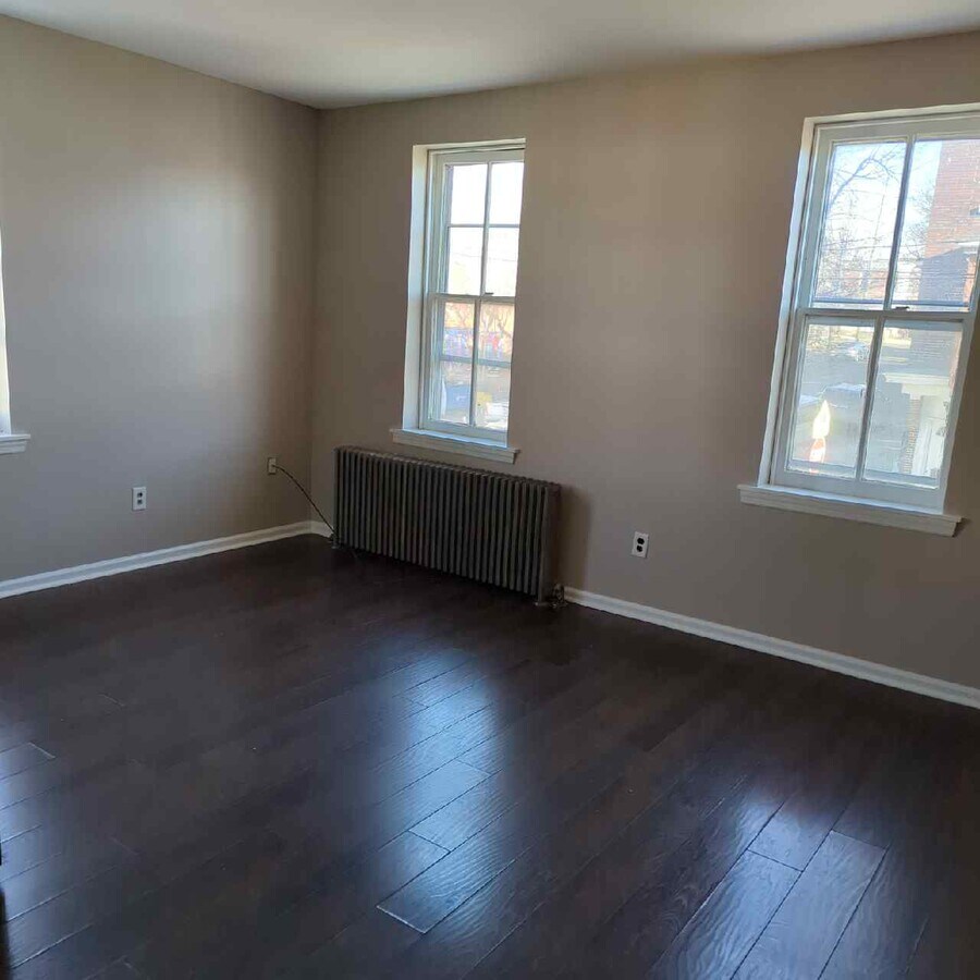 Photo - 400 S Van Buren St