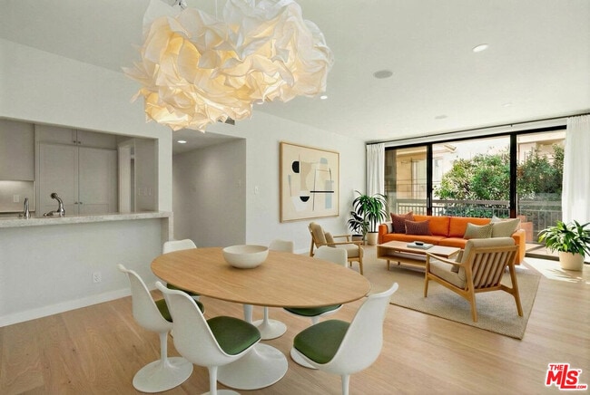 Photo - 1021 Westmount Dr Unit 102