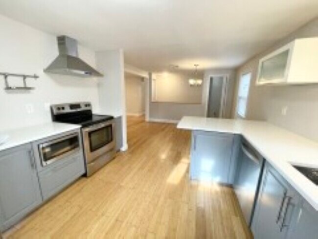 Photo - 114 Buttonwood St Casa