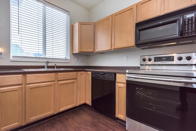 Photo - 1105 Haworth Dr
