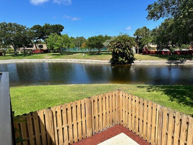 Photo - 2903 SW 22nd Cir