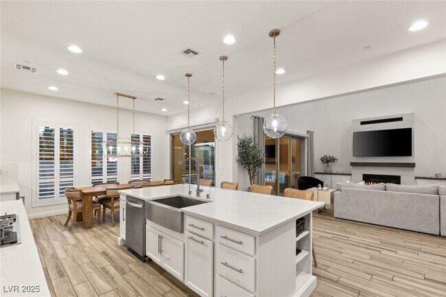 Photo - 12178 Harris Smt Ave