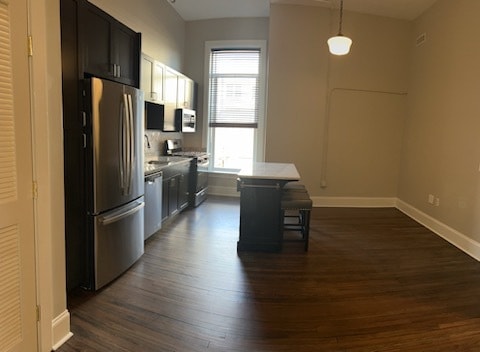 Photo - Washington Building