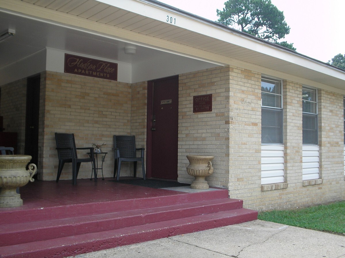 Photo - Hudson Apartments