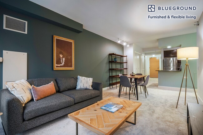 Photo - 210 N Wells St Unit FL14-ID211