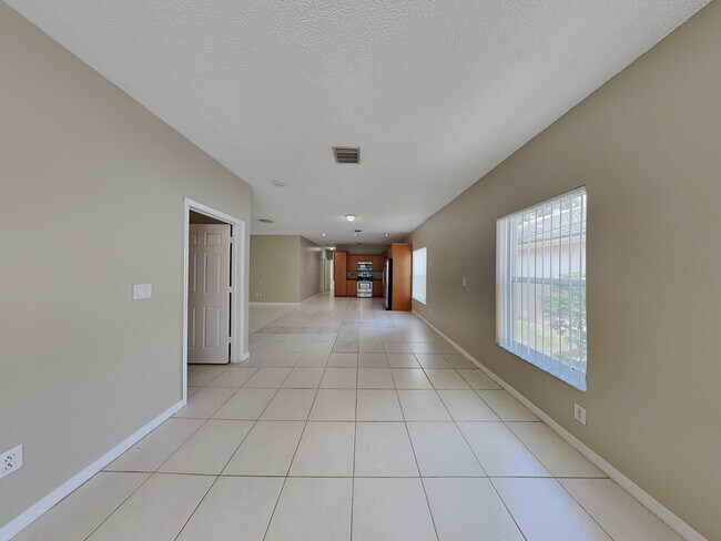 Photo - 17081 NW 10th St