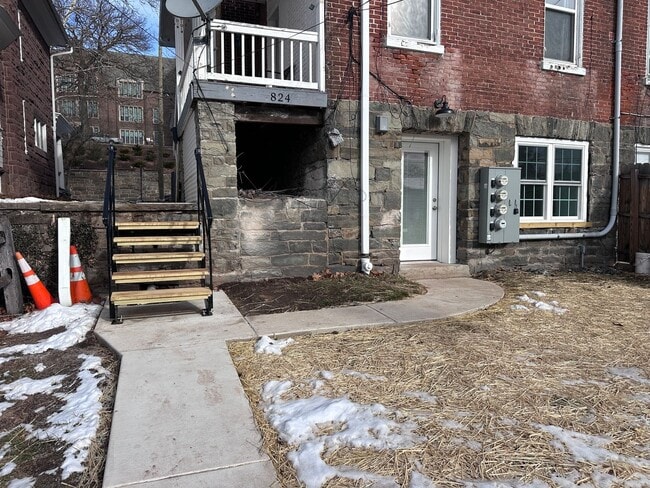 Photo - 824 E High St Unit #3