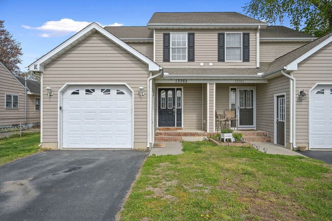 Building Photo - 12265 Willow Grove Rd