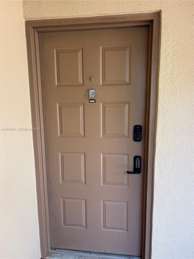 6305 Gage Pl Unidad 309A