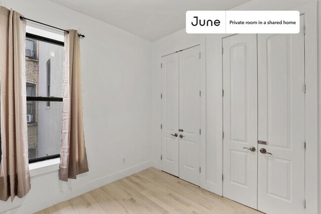 Room in Shared 4 bed/2 bath home in West Harlem