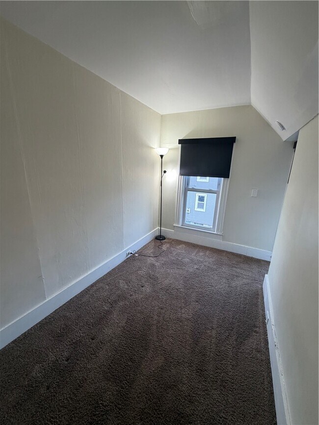 Photo - 1056 Walnut St