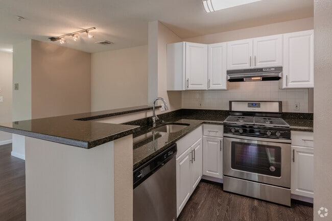1HAB, 1BA - Residences at Westborough Station