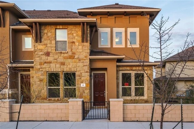 Building Photo - 6814 E Riverside Dr Rental