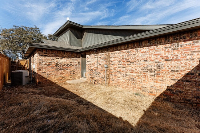 Photo - 9603 Orlando Ave