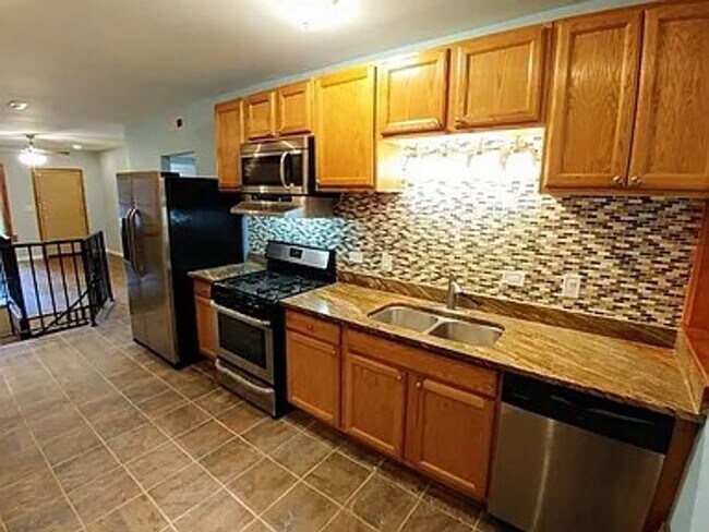 Photo - 5205 S Drexel Ave