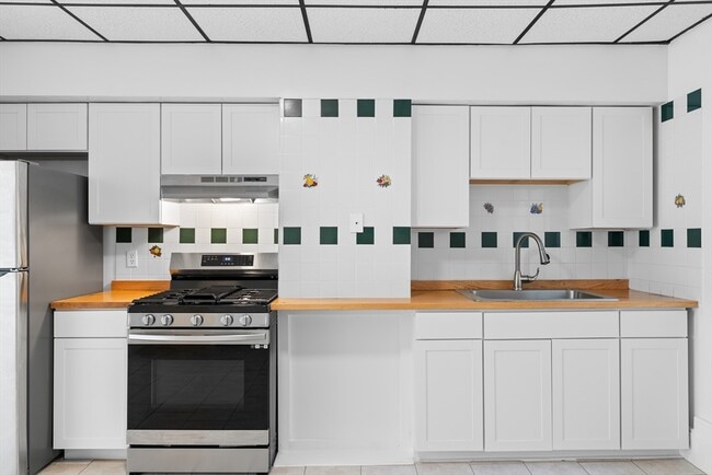 Photo - 212 Princeton St Unit 1