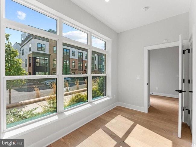 2015 Tysons Ridgeline Rd