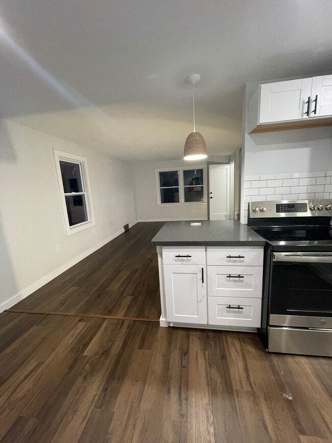 Photo - 101 Montfort Dr