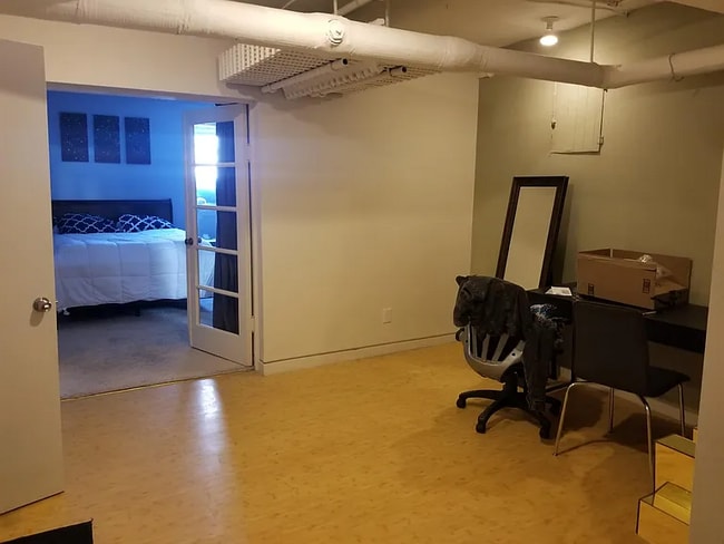 Photo - 1818 La Salle Ave Unit 7