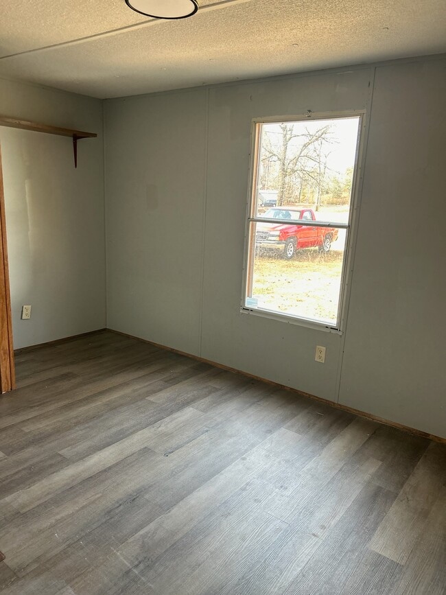 Photo - 773 Barren Hollow Rd