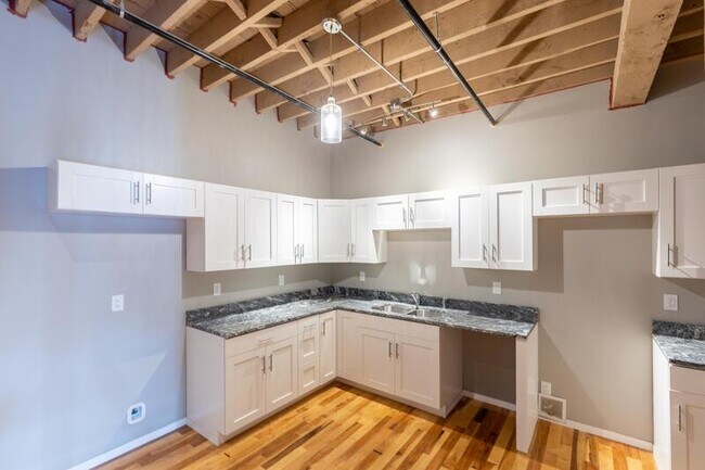 Photo - 116 N 4th St Unit 214