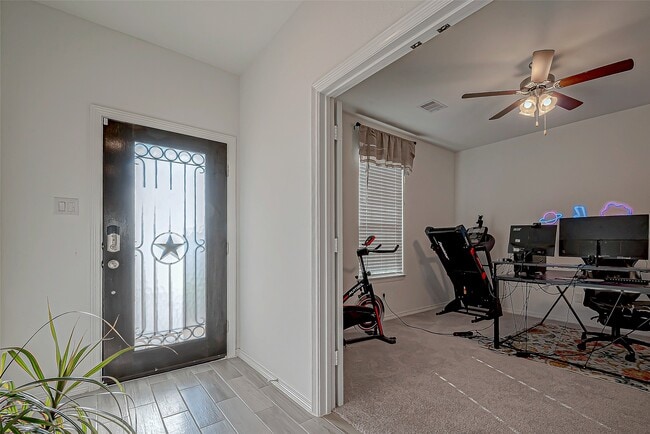 Photo - 5703 Morning Vis Rd