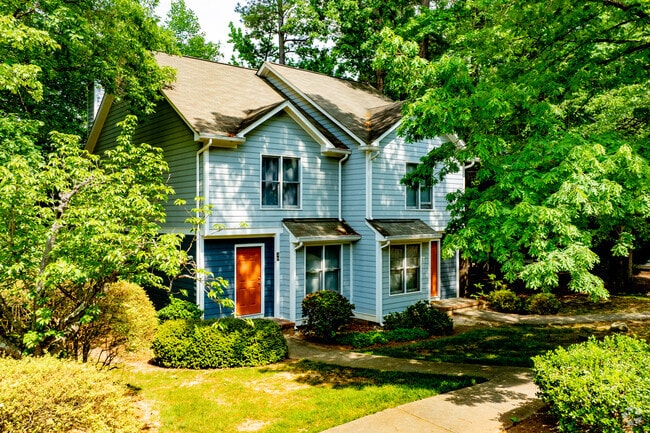 Townhome Exterior - Southpoint Glen