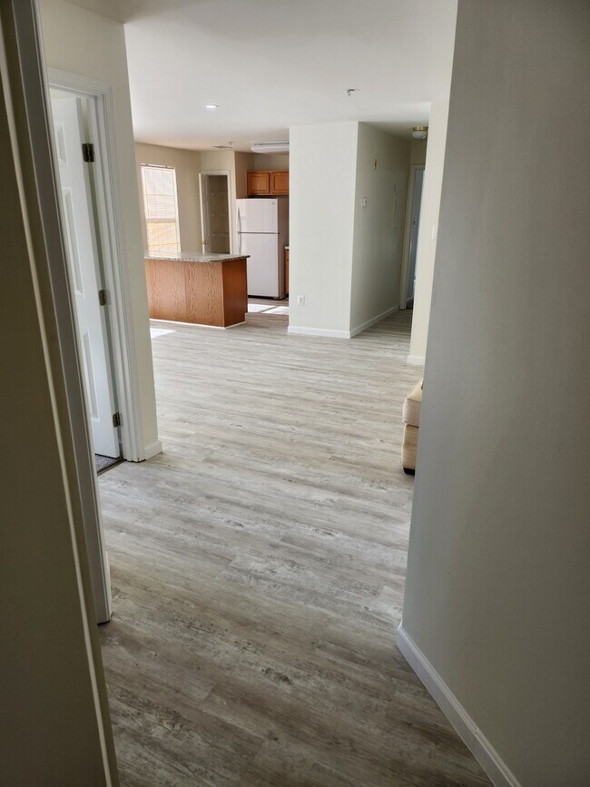 Pasillo - 7526 Coxton Ct Unidad E