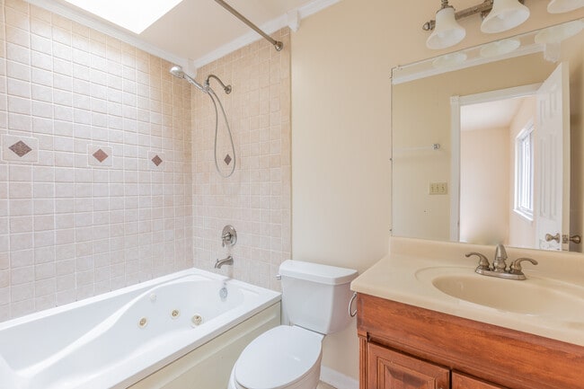 Photo - 11 Overlook Ct