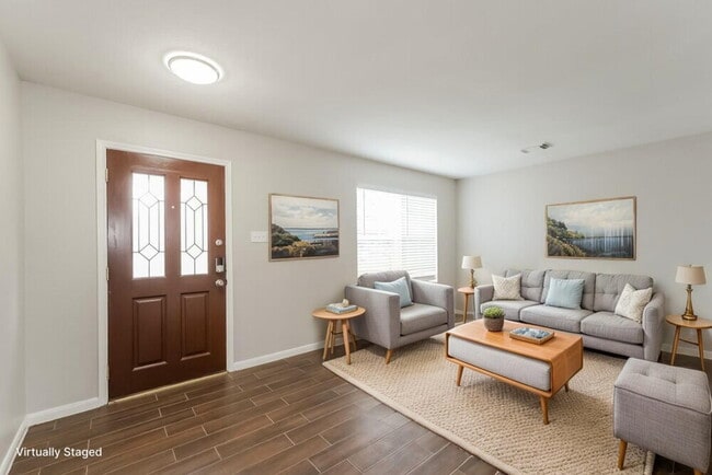 Photo - 16102 Dawn Marie Ln