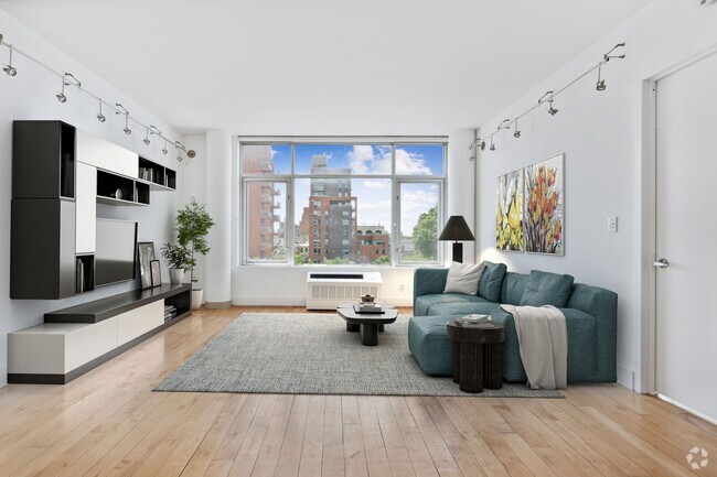 Building Photo - 251 7th St Rental