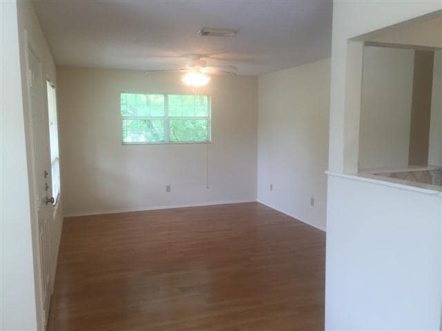 Photo - 5509 Joe Sayers Ave