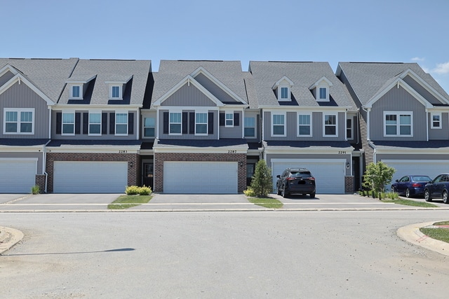 Building Photo - 2287 Ryegrass Ln