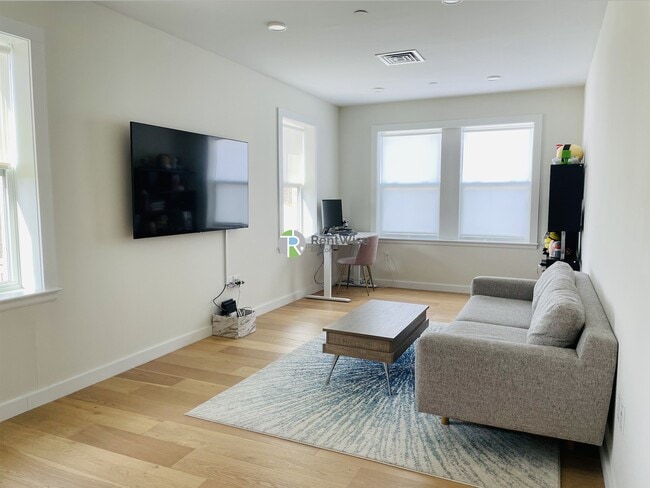 Photo - 16 Boardman St Unit 307