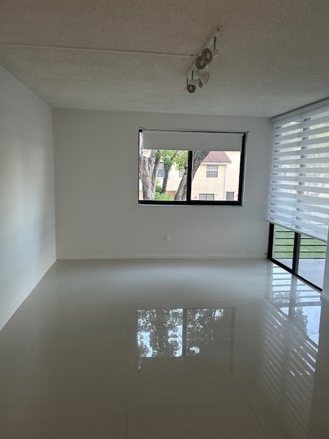 Building Photo - 20840 San Simeon Way Rental