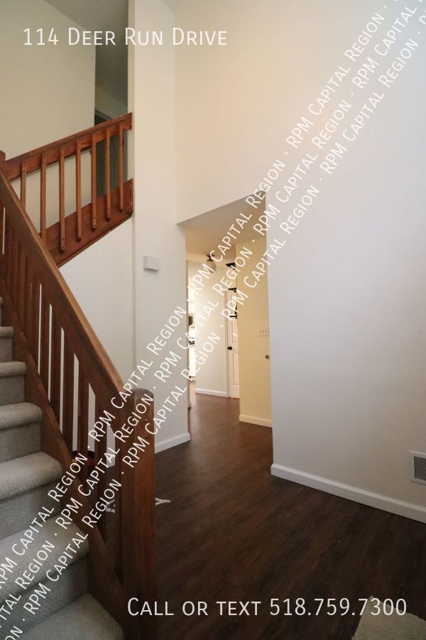 Photo - Nicely updated 3 bedroom in the Deer Run n...