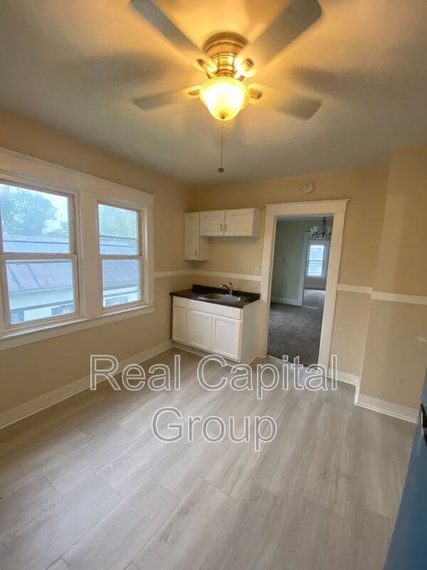 Photo - 245 Adams St Unidad Upper