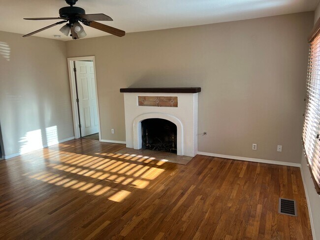 Photo - 3 Bedroom Home