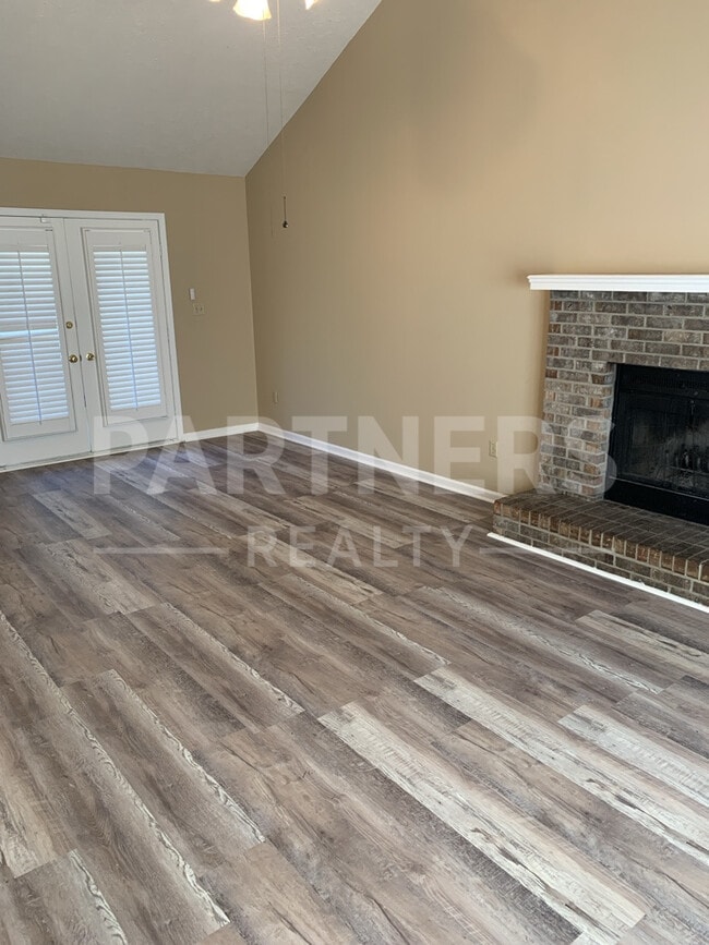 Photo - 5821 Acacia Ct