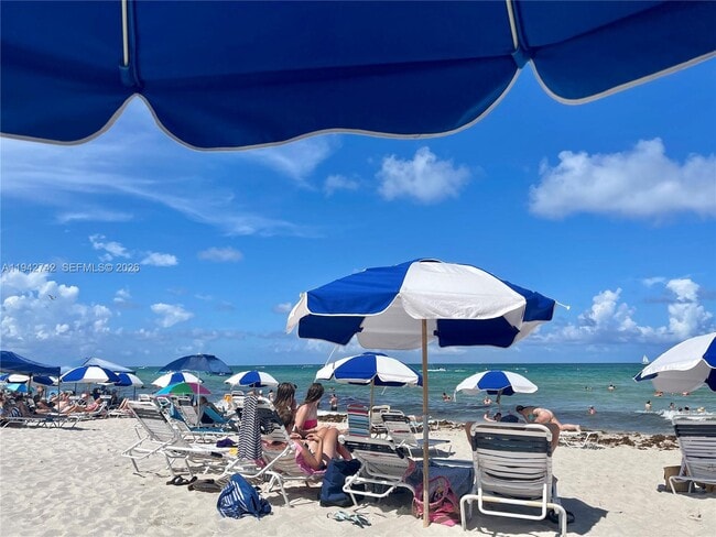 Photo - 5161 Collins Ave Unit 715